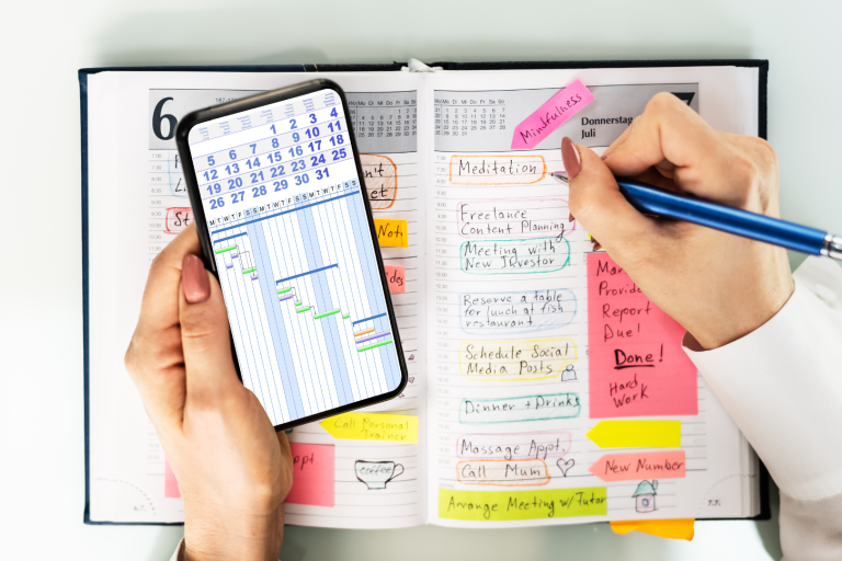 Diary and schedule on mobile phone